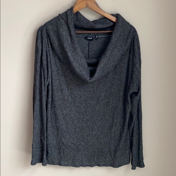Urban Outfitters Oversized Cowl Neck Top M - Picture 1 of 5